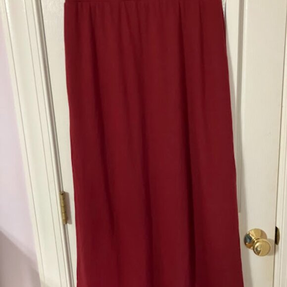 Clarise Premium Knit Maxi Skirt Burgundy - Picture 2 of 5